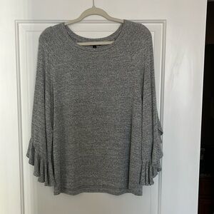 Banana Republic Women's Flutter Sleeve Sweater Sz Med- Like New!